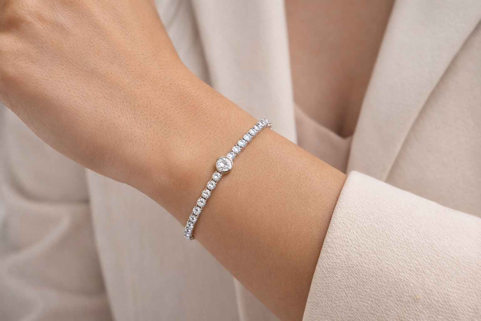 Round Tennis Bracelet